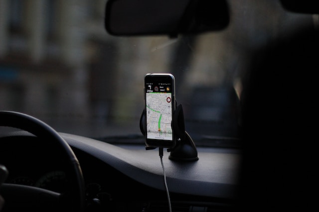 Praca u partnera flotowego Uber Bolt Free Now w Krakowie bez własnego samochodu.