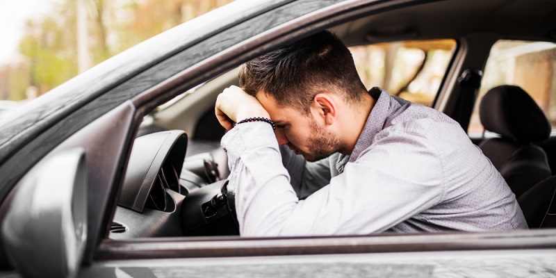zmęczony kierowca